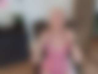 mirelasilver's Live Sex Cam Show
