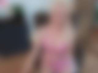 mirelasilver's Live Sex Cam Show