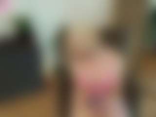 mirelasilver's Live Sex Cam Show