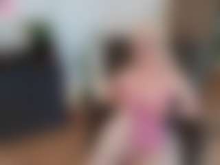 mirelasilver's Live Sex Cam Show