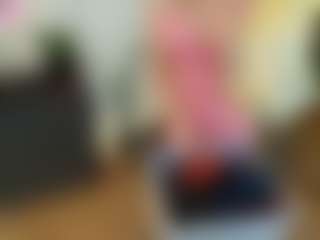 mirelasilver's Live Sex Cam Show