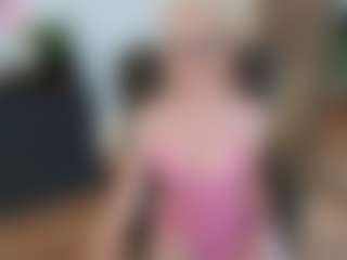 mirelasilver's Live Sex Cam Show