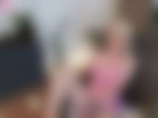 mirelasilver's Live Sex Cam Show