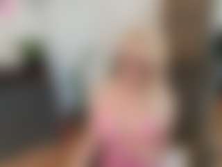 mirelasilver's Live Sex Cam Show