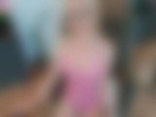 mirelasilver's Live Sex Cam Show