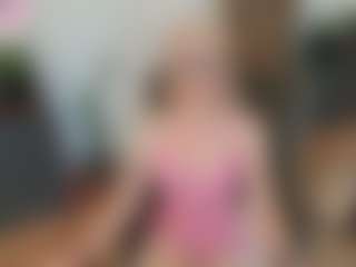 mirelasilver's Live Sex Cam Show