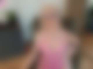 mirelasilver's Live Sex Cam Show