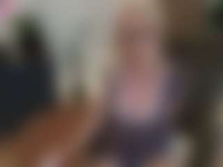 mirelasilver's Live Sex Cam Show