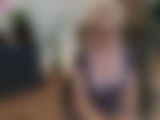 mirelasilver's Live Sex Cam Show