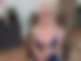 mirelasilver's Live Sex Cam Show