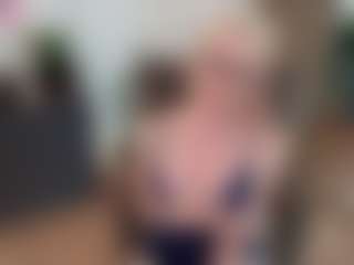 mirelasilver's Live Sex Cam Show