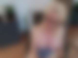 mirelasilver's Live Sex Cam Show