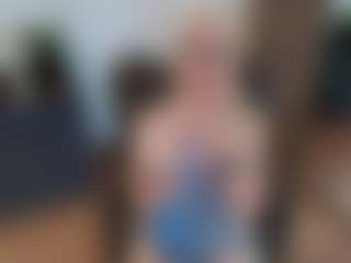 mirelasilver's Live Sex Cam Show