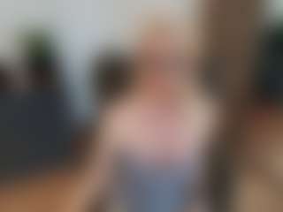 mirelasilver's Live Sex Cam Show