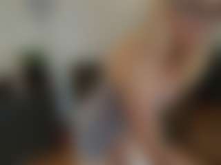 mirelasilver's Live Sex Cam Show