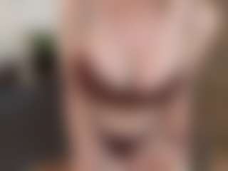 mirelasilver's Live Sex Cam Show