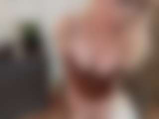 mirelasilver's Live Sex Cam Show