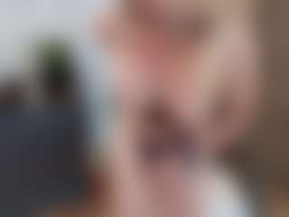 mirelasilver's Live Sex Cam Show