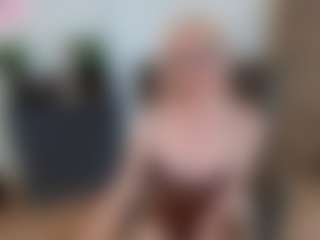 mirelasilver's Live Sex Cam Show