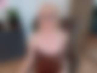 mirelasilver's Live Sex Cam Show