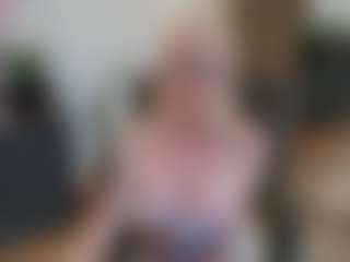 mirelasilver's Live Sex Cam Show