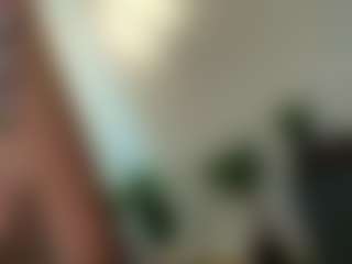 mirelasilver's Live Sex Cam Show