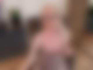 mirelasilver's Live Sex Cam Show