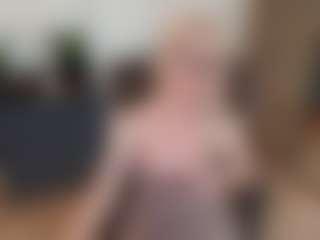 mirelasilver's Live Sex Cam Show