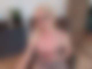 mirelasilver's Live Sex Cam Show