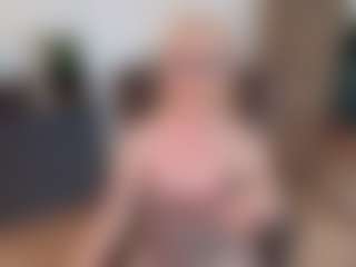 mirelasilver's Live Sex Cam Show