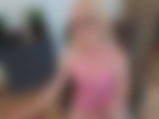 mirelasilver's Live Sex Cam Show