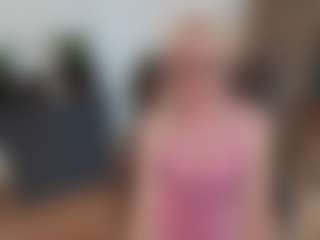mirelasilver's Live Sex Cam Show