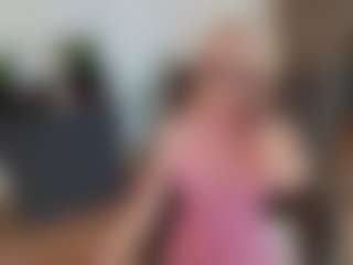 mirelasilver's Live Sex Cam Show