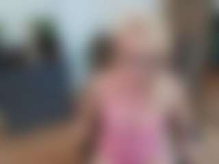 mirelasilver's Live Sex Cam Show