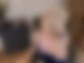 mirelasilver's Live Sex Cam Show