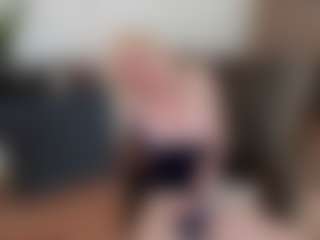 mirelasilver's Live Sex Cam Show