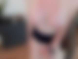 mirelasilver's Live Sex Cam Show