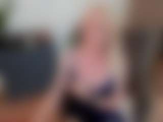 mirelasilver's Live Sex Cam Show