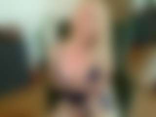 mirelasilver's Live Sex Cam Show