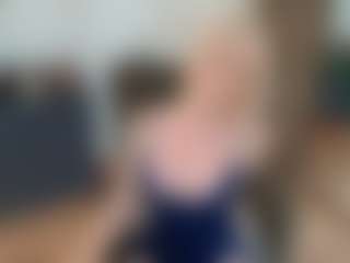 mirelasilver's Live Sex Cam Show