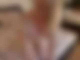 mirelasilver's Live Sex Cam Show