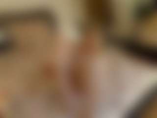 mirelasilver's Live Sex Cam Show