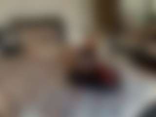 mirelasilver's Live Sex Cam Show