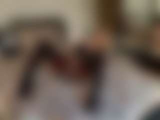 mirelasilver's Live Sex Cam Show