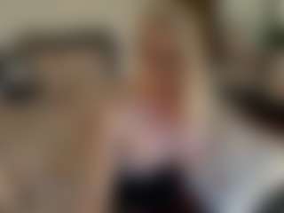 mirelasilver's Live Sex Cam Show