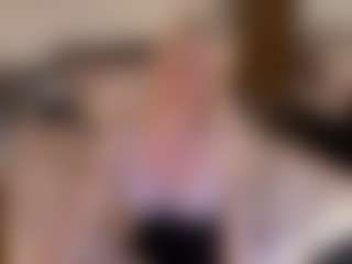 mirelasilver's Live Sex Cam Show