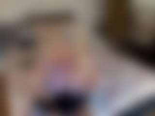 mirelasilver's Live Sex Cam Show