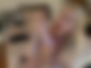 mirelasilver's Live Sex Cam Show