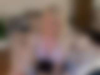 mirelasilver's Live Sex Cam Show