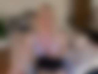 mirelasilver's Live Sex Cam Show